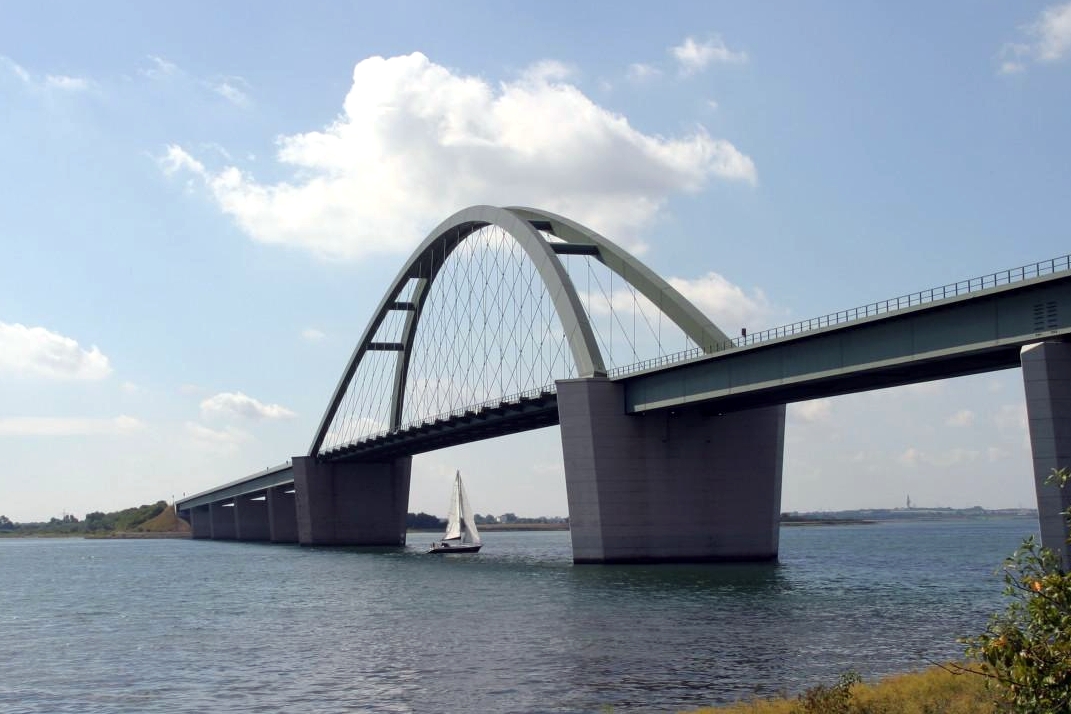 Marina Fehmarnsund - Bootswerft Schaich